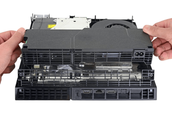 1949144c-eb76-458f-8cfe-70b9026673c9 PS4 Sostituzione Alimentatore