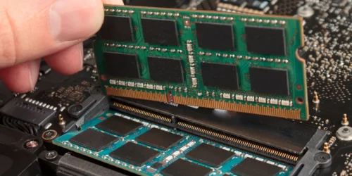 Sostituzione RAM — PC Desktop e Laptop