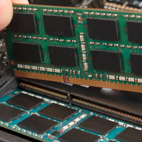 Sostituzione RAM — PC Desktop e Laptop